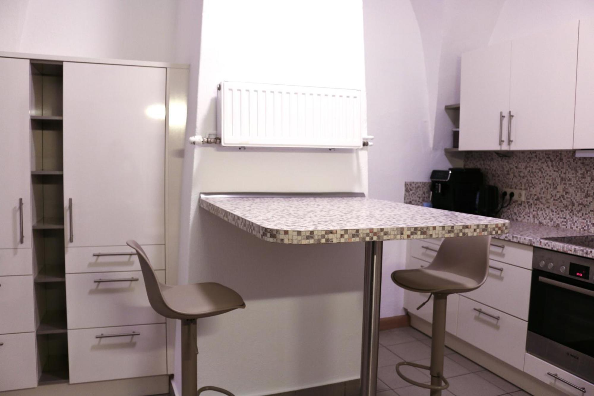 Yr Apartment Im Stadtzentrum - Billardtisch - Parkplatz - 140Qm Budyšín Exteriér fotografie